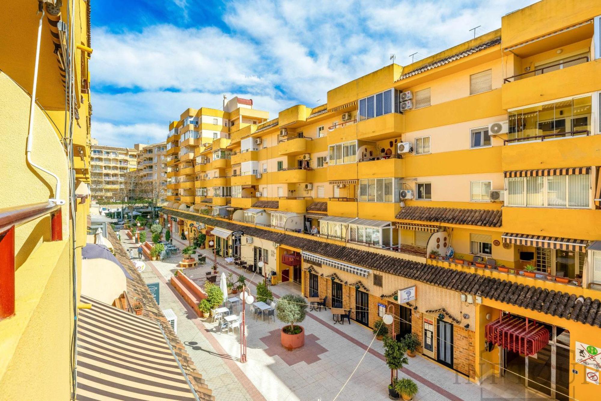 Inftour Apolo Apartamento Calp Extérieur photo